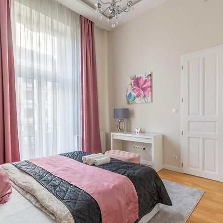 Luxury 3Bedrm 2Bathrm Apartment With Danube River View Budapest Exteriör bild