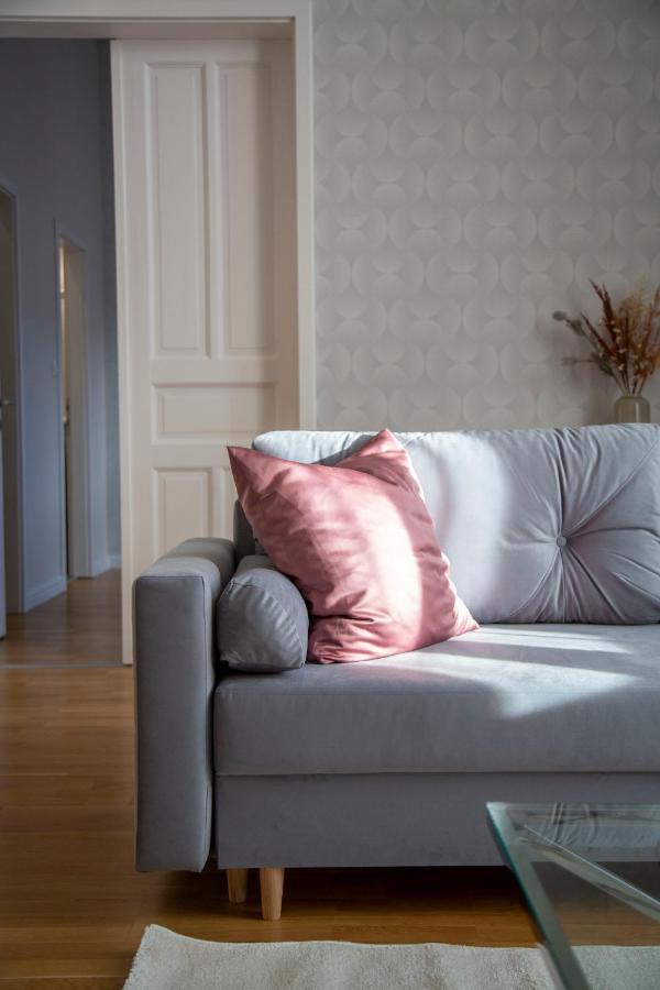 Luxury 3Bedrm 2Bathrm Apartment With Danube River View Budapest Exteriör bild