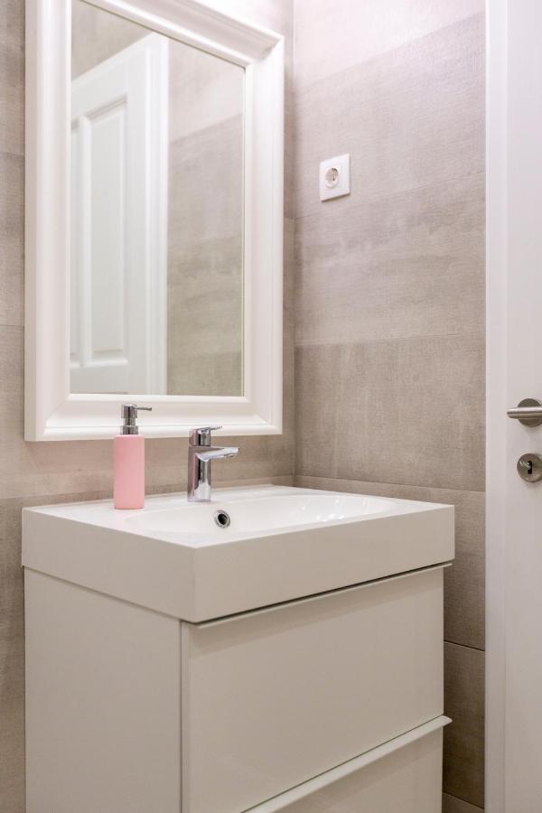Luxury 3Bedrm 2Bathrm Apartment With Danube River View Budapest Exteriör bild