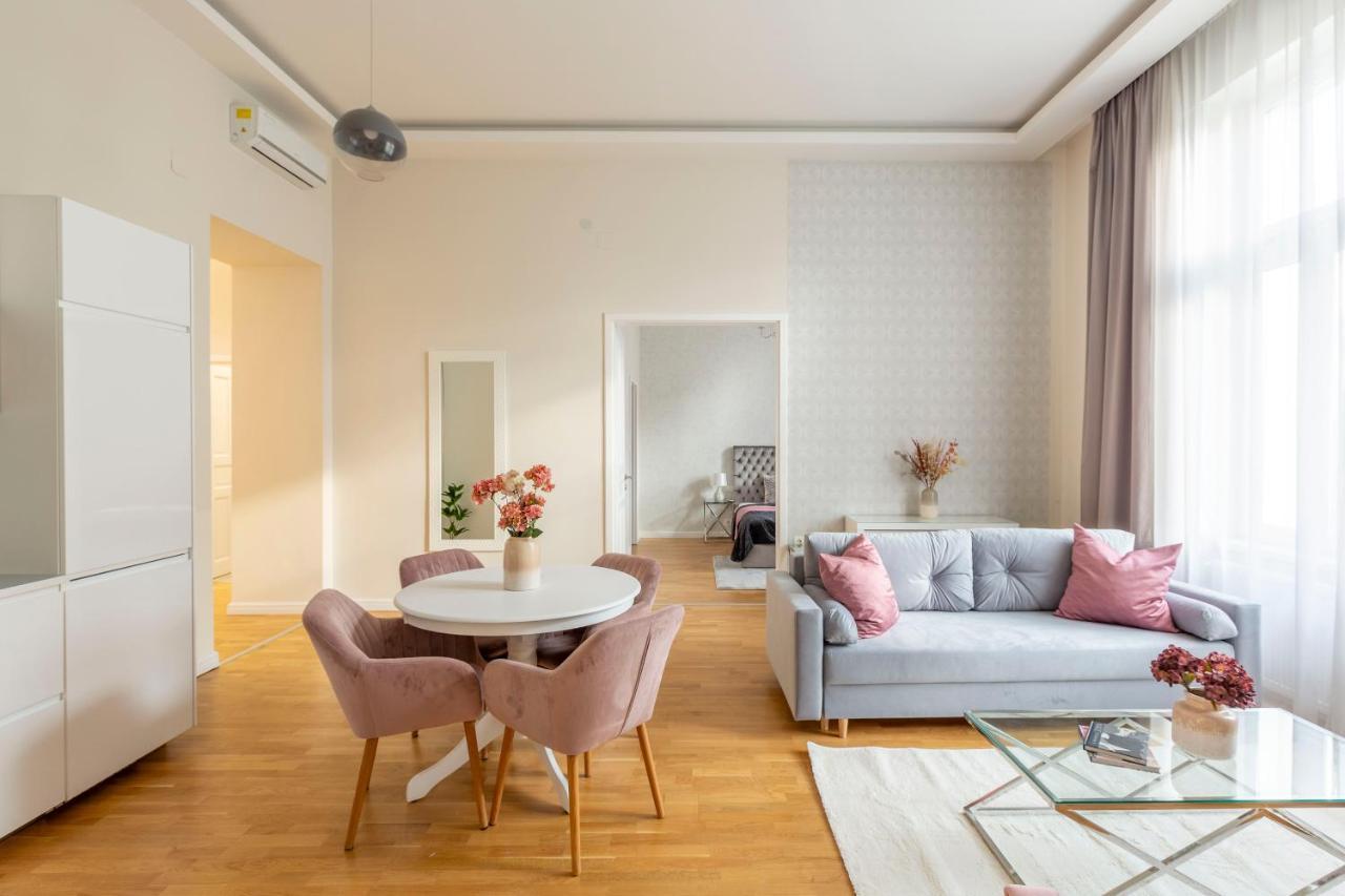 Luxury 3Bedrm 2Bathrm Apartment With Danube River View Budapest Exteriör bild