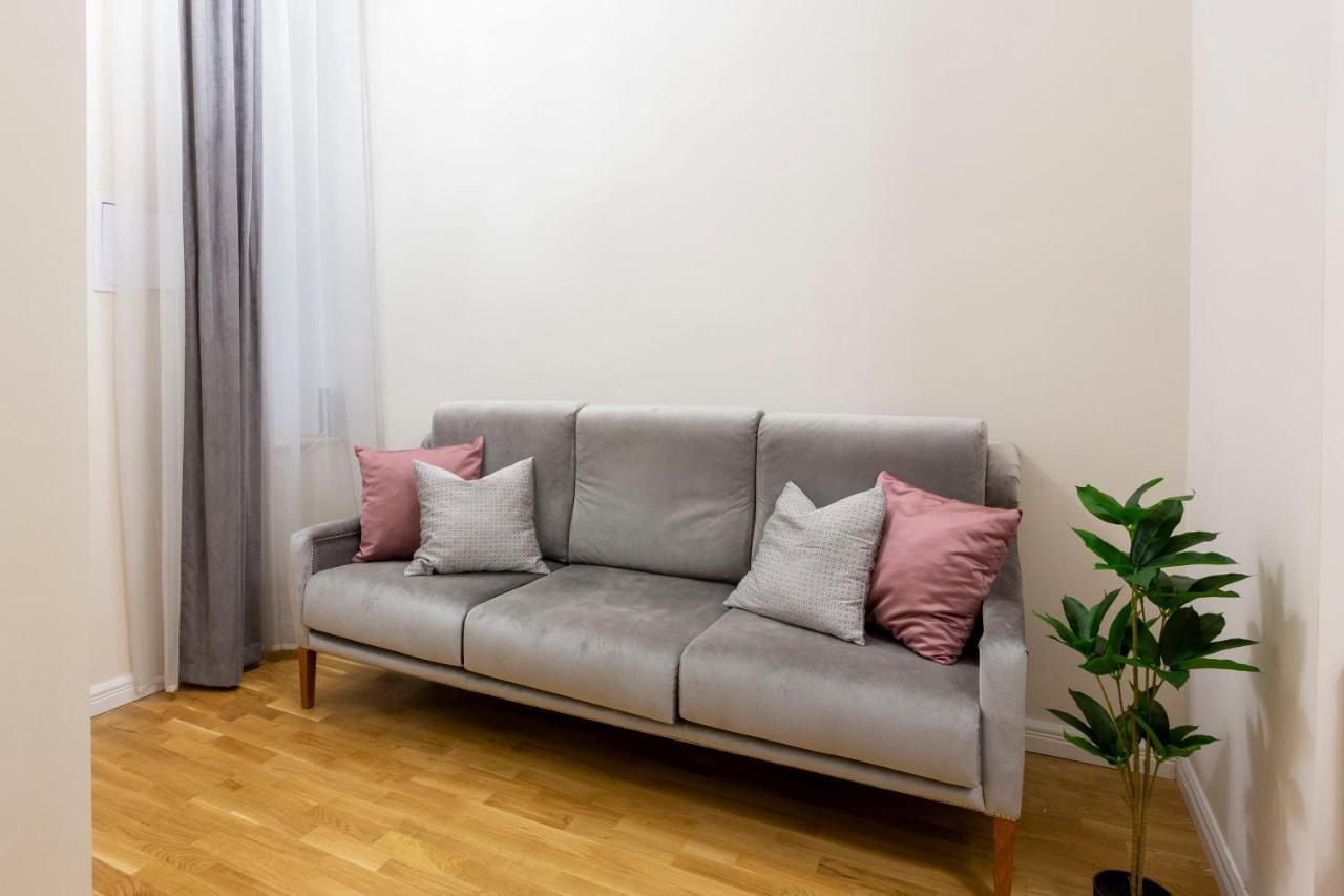 Luxury 3Bedrm 2Bathrm Apartment With Danube River View Budapest Exteriör bild