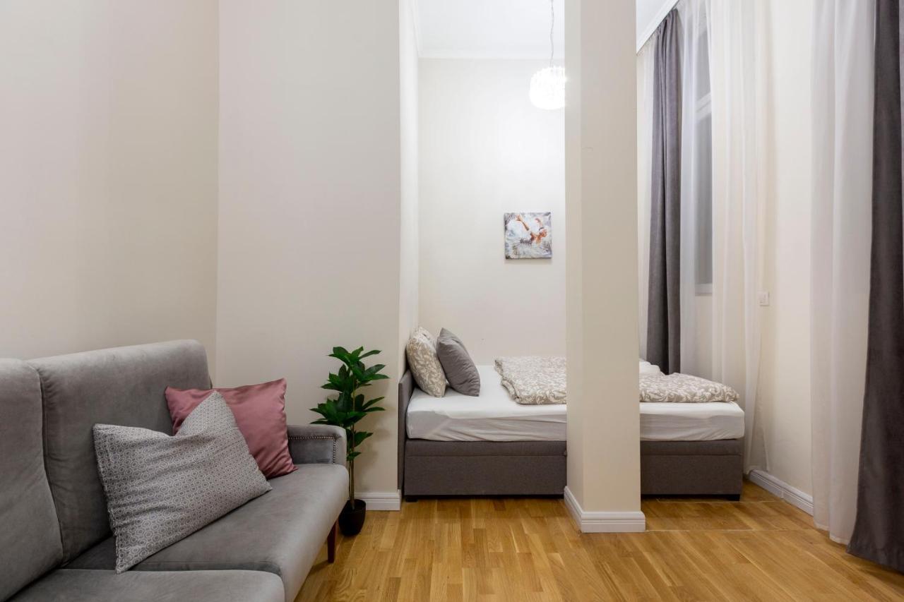 Luxury 3Bedrm 2Bathrm Apartment With Danube River View Budapest Exteriör bild