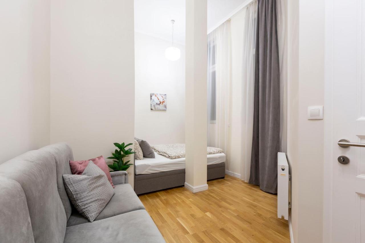 Luxury 3Bedrm 2Bathrm Apartment With Danube River View Budapest Exteriör bild